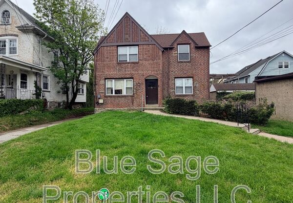 56 W ALBEMARLE AVE