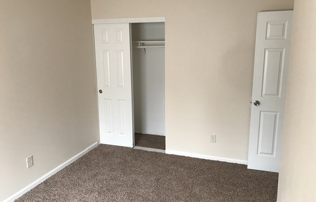 Cherry Hill Apartments