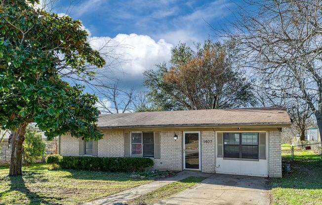Charming 3-Bedroom Home in the Heart of Weatherford