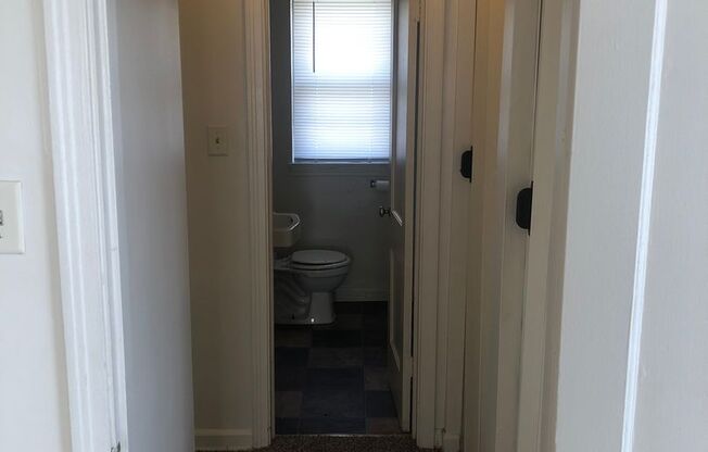 1 bed, 1 bath, 625 sqft, $665, Unit 1500-414