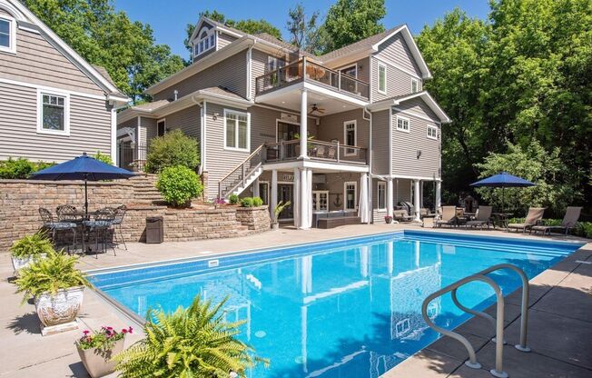 Luxury Living in Minnetonka – 6BR Home in Prime  Location