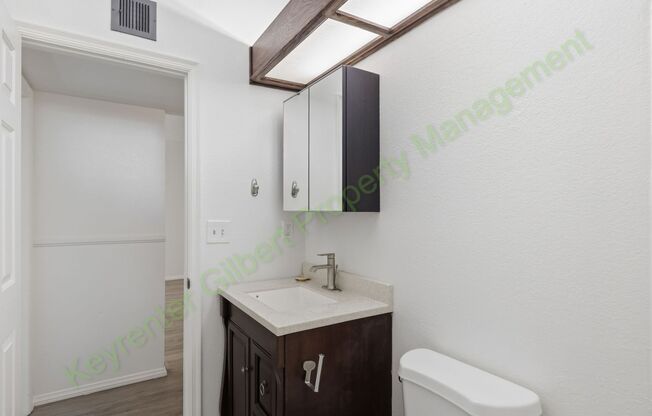 2 beds, 2 baths, $1,700, Unit Unit 112
