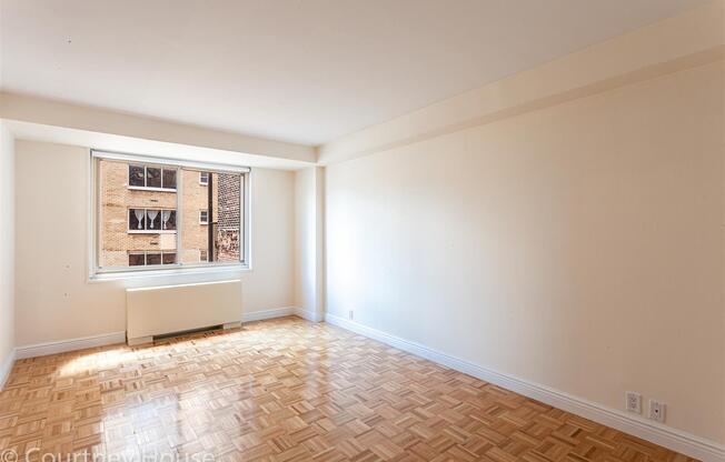 1 bed, 1 bath, 782 sqft, $6,500, Unit 11L