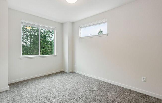 3 beds, 2 baths, 1,246 sqft, $2,449, Unit 211