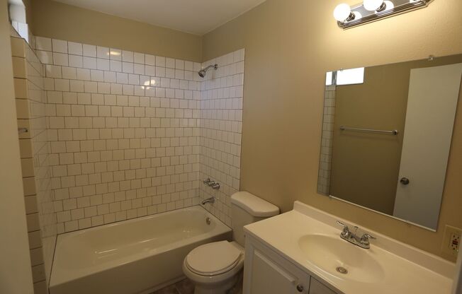 3 beds, 2 baths, $2,250