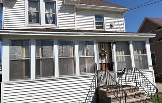 442 W 11 AVE