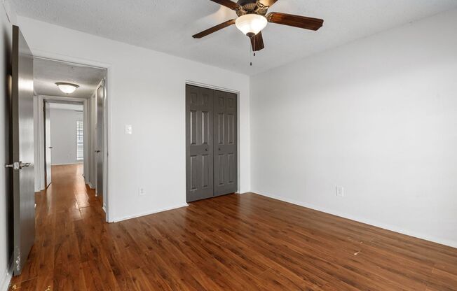 2 beds, 1.5 baths, 957 sqft, $1,497, Unit 1729E