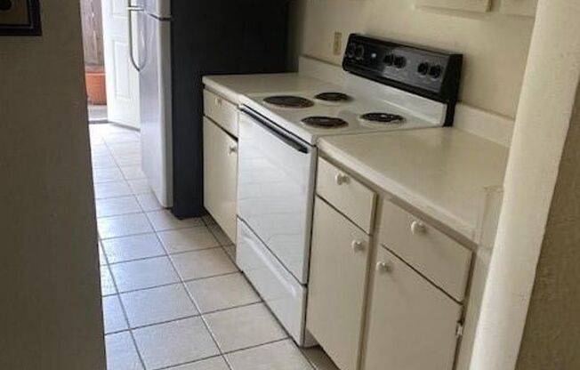 2 Bed 2.5 Bath