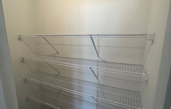 2 beds, 2 baths, 1,190 sqft, $2,000, Unit B305