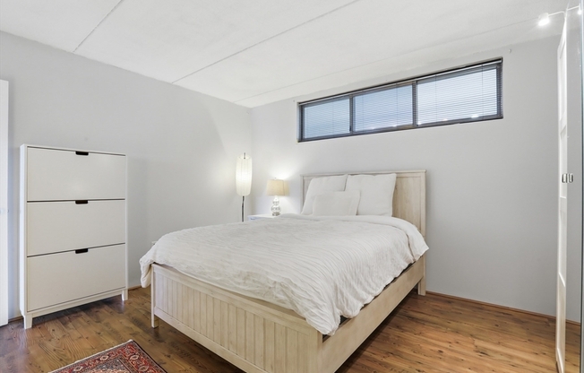 1 bed, 1 bath, 613 sqft, $2,250, Unit 621