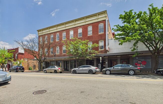 3 beds, 2 baths, 1,229 sqft, $1,710, Unit 4F