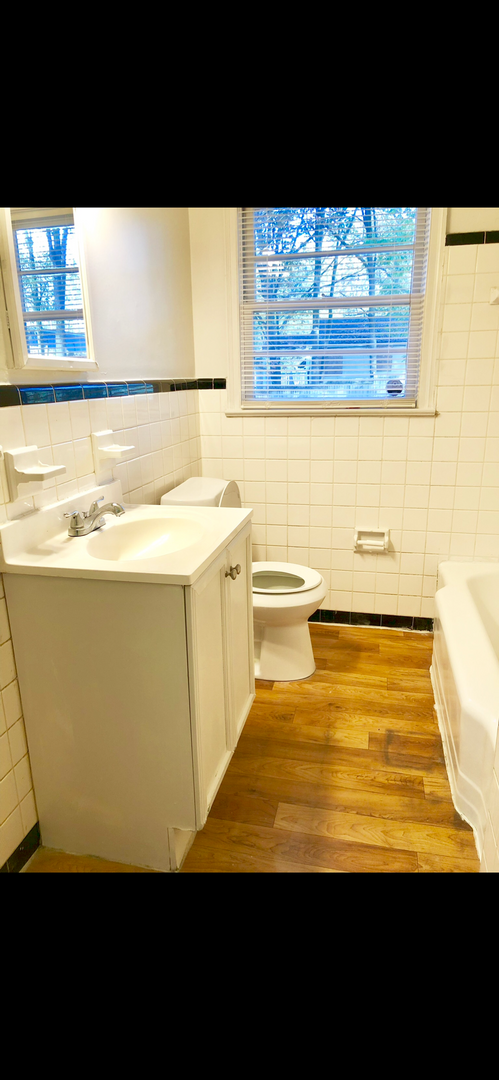 3 Bed 1 Bath in East Point!!