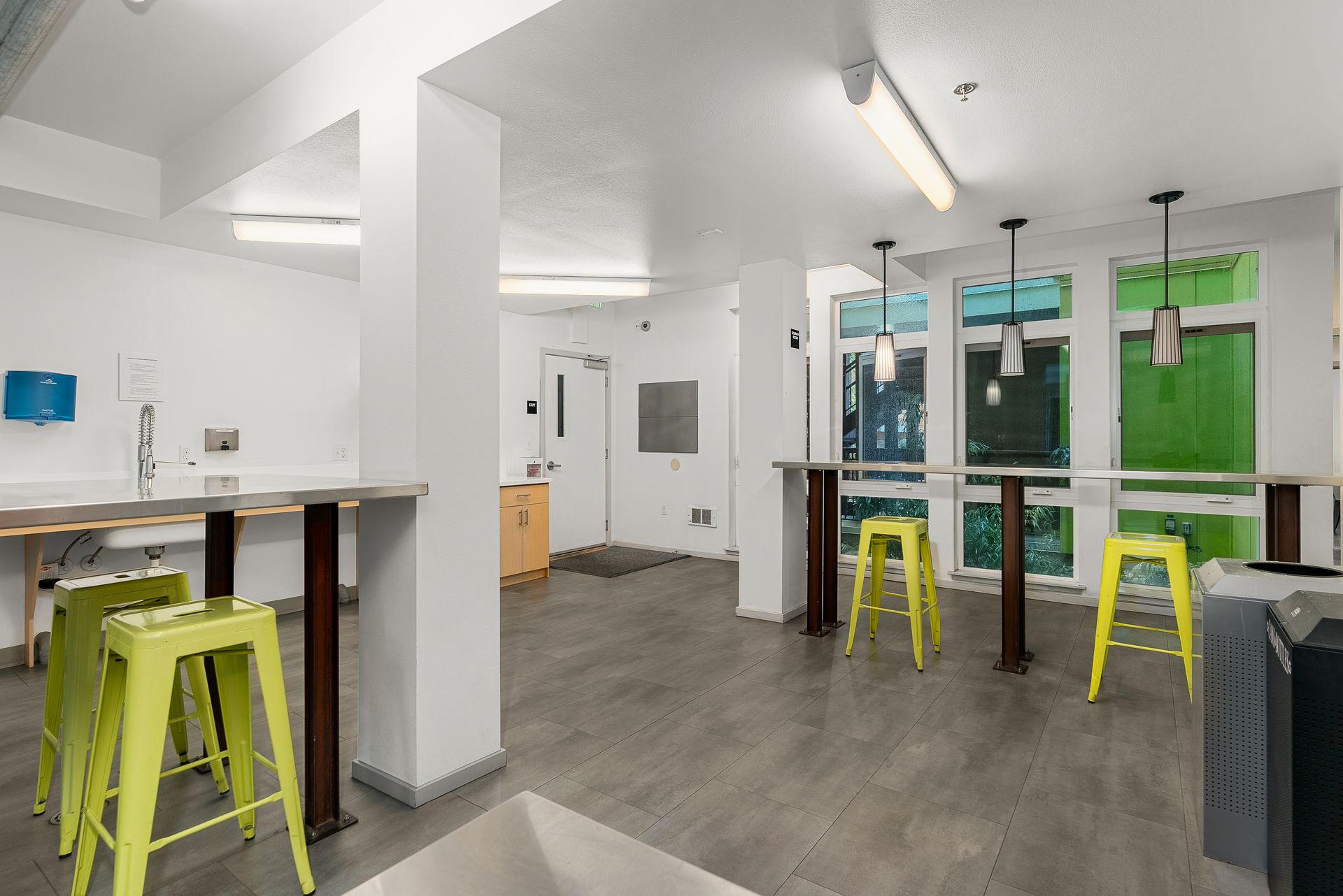 Studio at 1806 23rd Ave