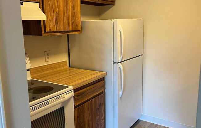 1 bed, 1 bath, 625 sqft, $700, Unit 1