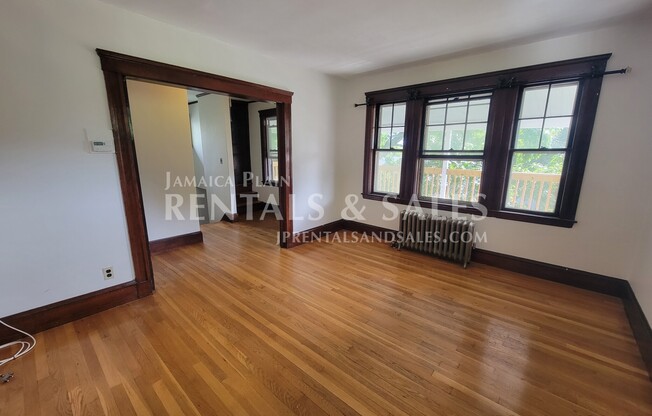 108 BOURNE ST