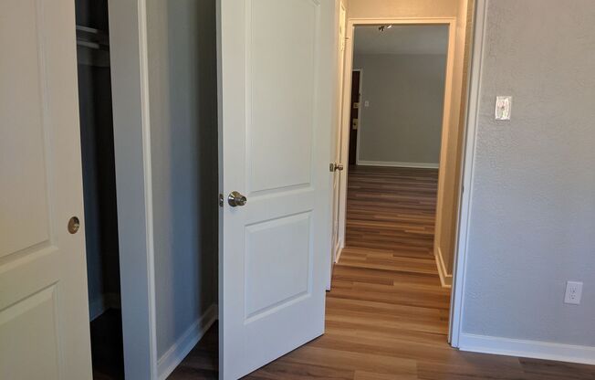 1 bed, 1 bath, 600 sqft, $1,349, Unit 5627 Rippey St. #A6