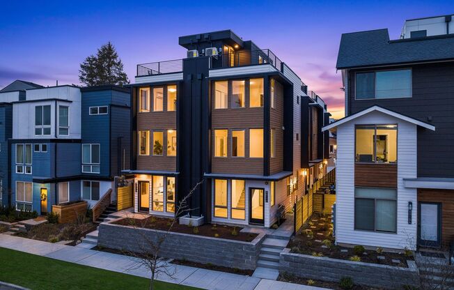 1120 B 16th Ave