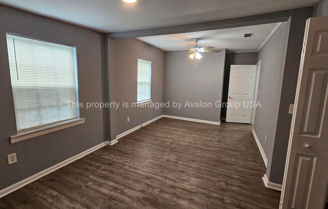 3 beds, 2 baths, $1,525