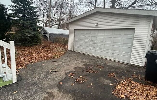 429 CLEVELAND RD