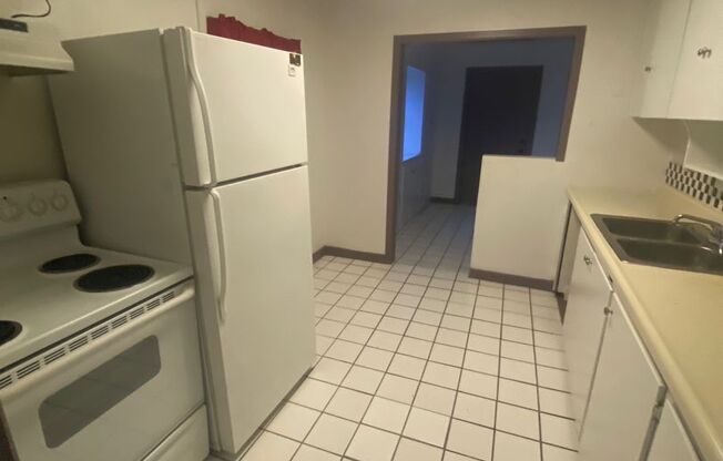 Henderson - 2 Bedroom - Water Street Location!