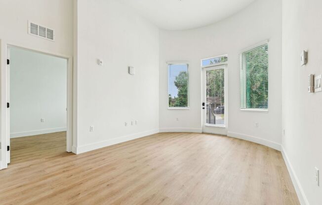 2 beds, 2 baths, 803 sqft, $1,995, Unit 106