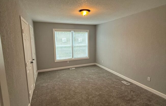 315-317 Roselynn Lane