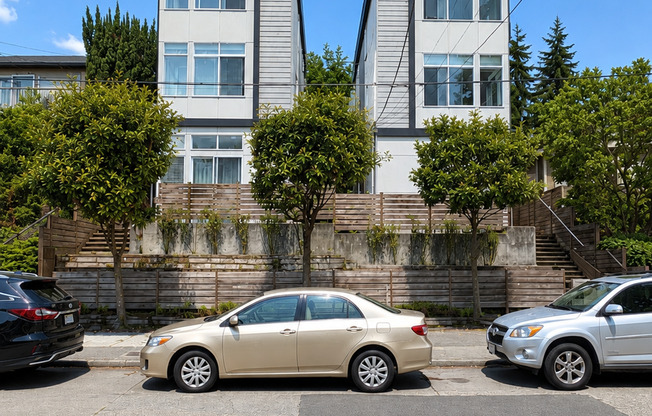 21st Ave Townhomes