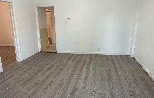 3 beds, 1 bath, 1,000 sqft, $1,700, Unit Unit 1