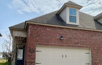 2127 Shadowbrook Dr.