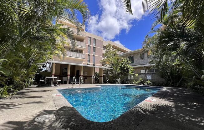 Nuuanu Condo Near Downtown Honolulu!