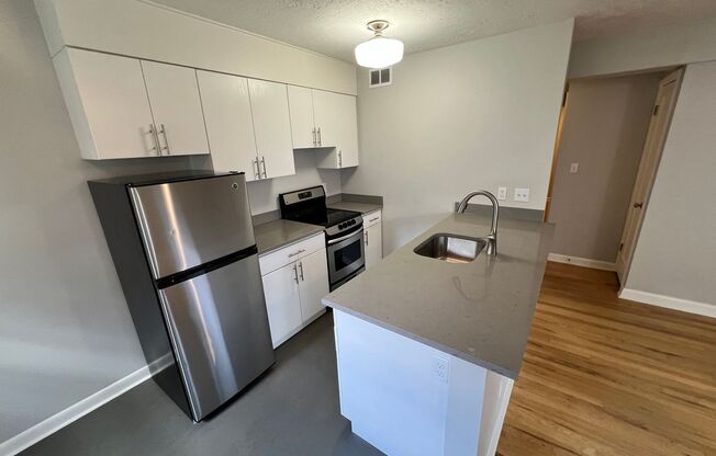 1 bed, 1 bath, 607 sqft, $1,425, Unit 410