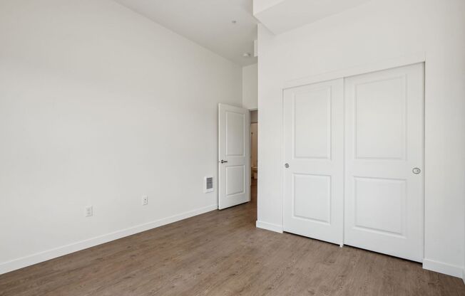 3 beds, 2 baths, 1,329 sqft, $2,199, Unit 67