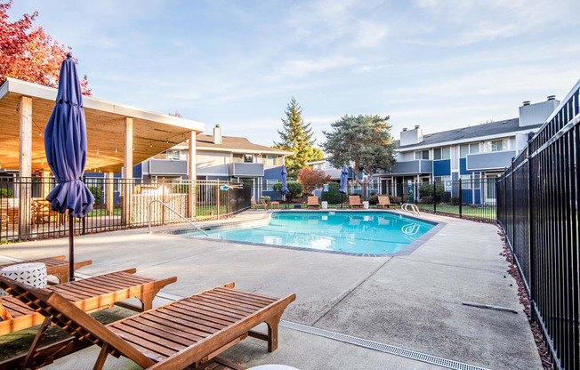 Fife Apartments- ReVive Apartments- pool