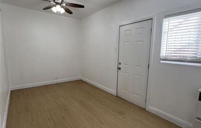 1033 Hoffman Ave in Long Beach