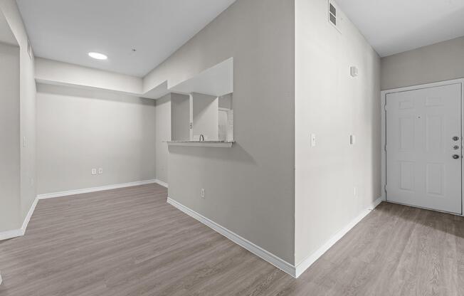 3 beds, 2 baths, 1,202 sqft, $1,960