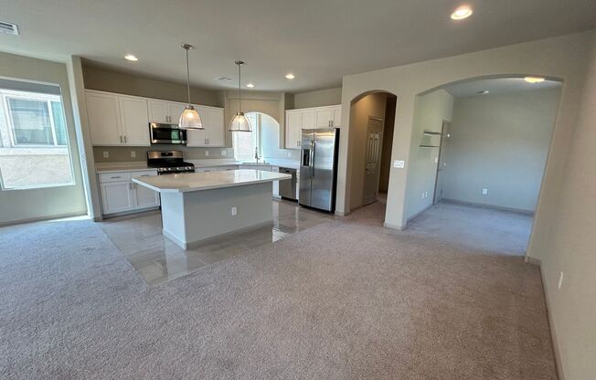 Lovely Tri-story on West Side