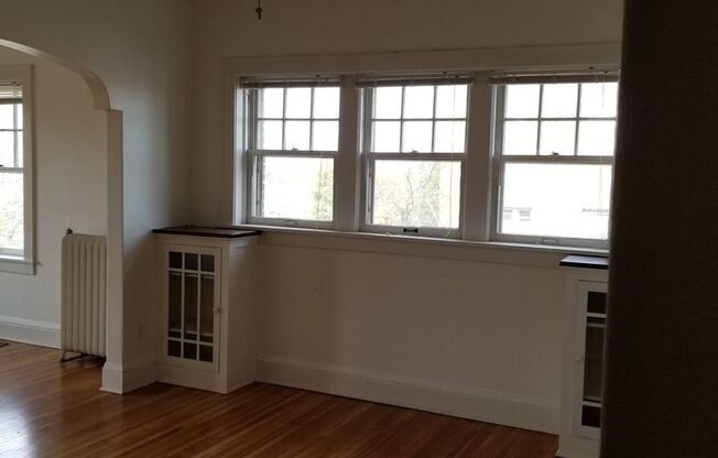 1 bed, 1 bath, 720 sqft, $950, Unit 43-10