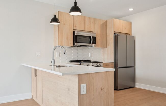 1 bed, 1 bath, 525 sqft, $1,740, Unit Unit 601