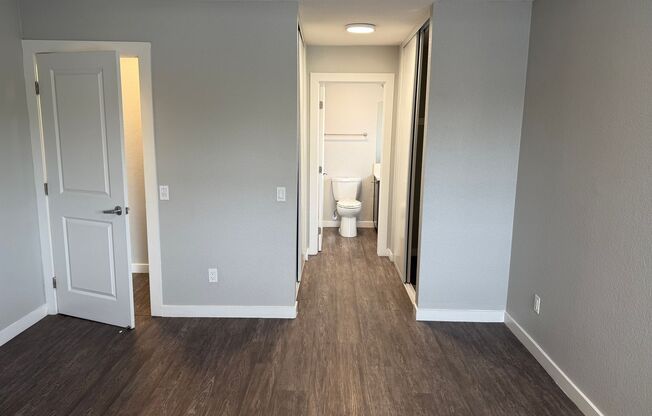 2 beds, 2 baths, 910 sqft, $2,695, Unit 8H