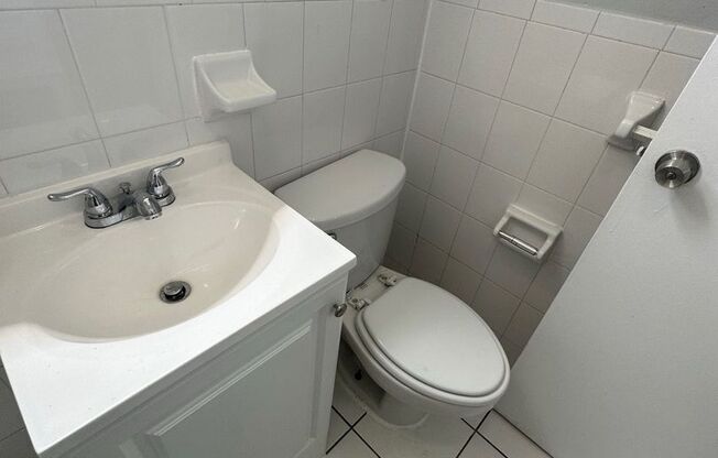 801 - Golden Crest 801 21st Street, LLC