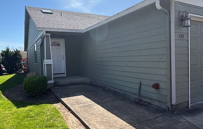 287-289 Gwinn St Monmouth, OR 97351