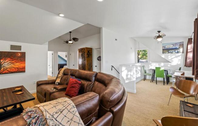 4 beds, 3 baths, 2,500 sqft, $10,500