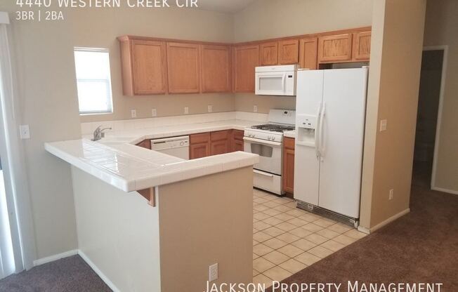 4440 WESTERN CRK CIR