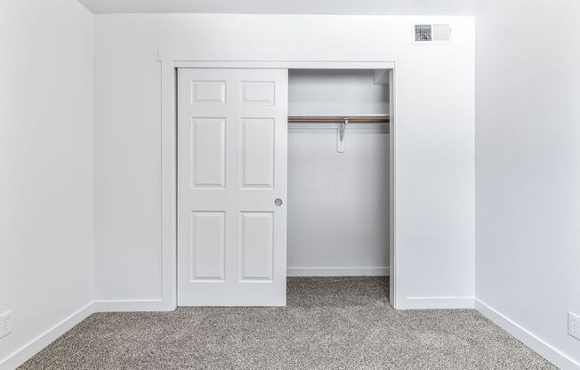 1 bed, 1 bath, 570 sqft, $1,425, Unit 1006-203