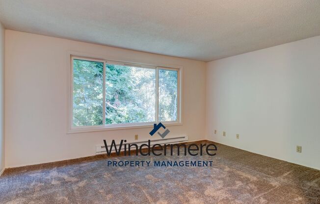 1 bed, 1 bath, 650 sqft, $1,375