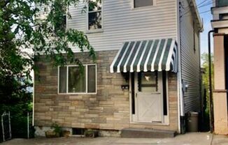 1505 Fleck Street (Full Service)