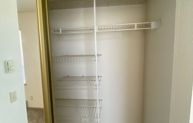 Studio, 1 bath, 462 sqft, $1,295, Unit 225