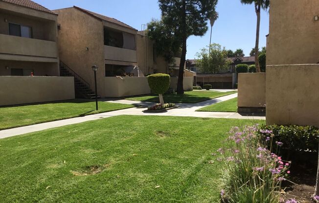 2 beds, 2 baths, 836 sqft, $2,400, Unit 262