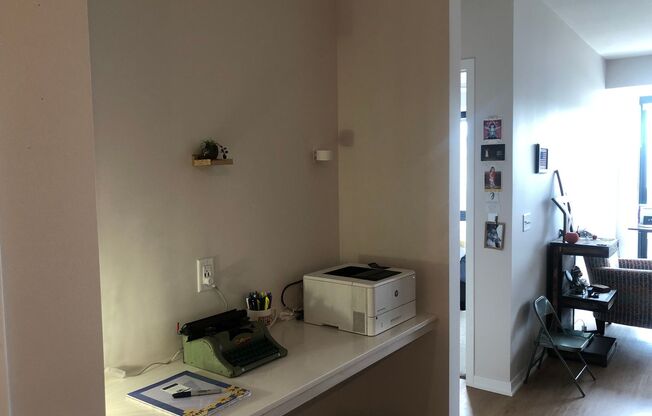 1 bed, 1 bath, 918 sqft, $2,495, Unit 206