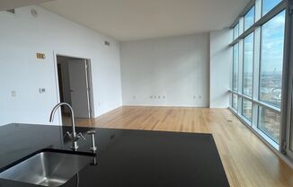 1 bed, 1 bath, 959 sqft, $2,000